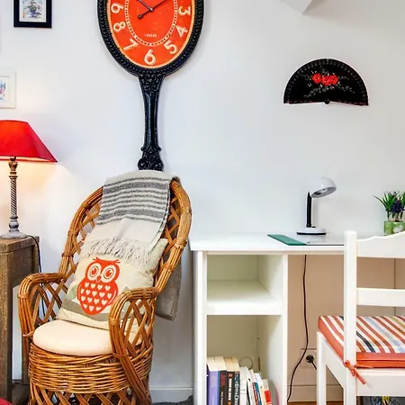 Cosy And Bright Studio For 4 In Beato * ליסבון